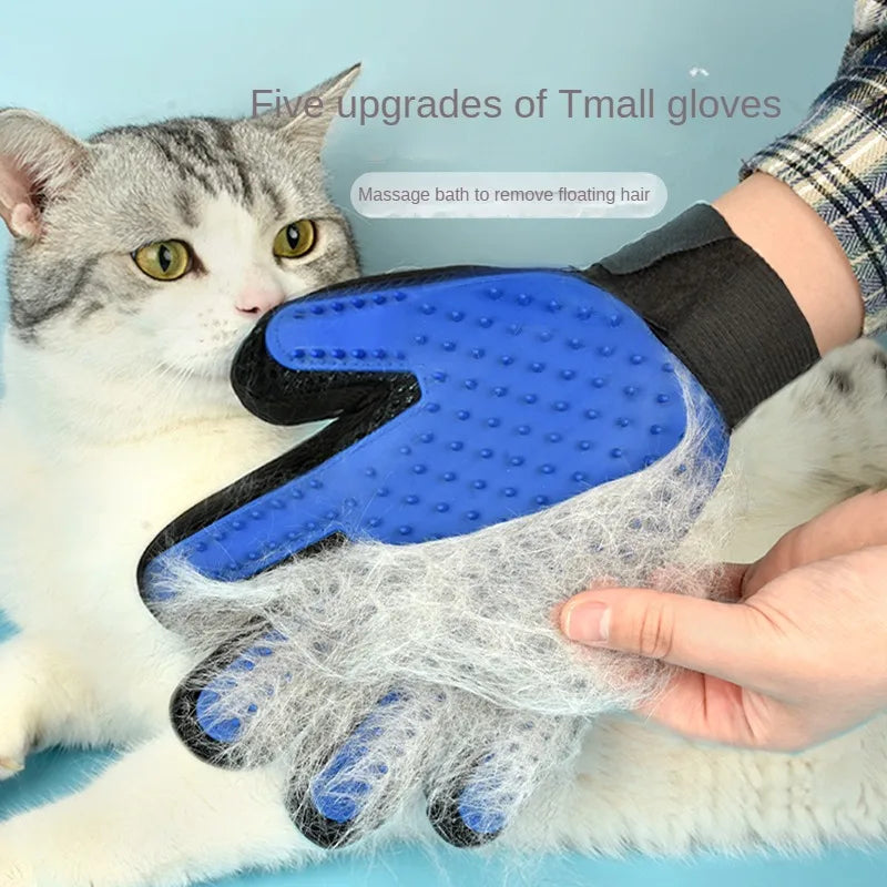 Pet Care Gloves – Wash, Brush & Massage Your Furry Friend