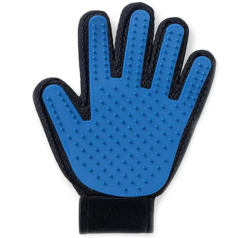 Pet Care Gloves – Wash, Brush & Massage Your Furry Friend